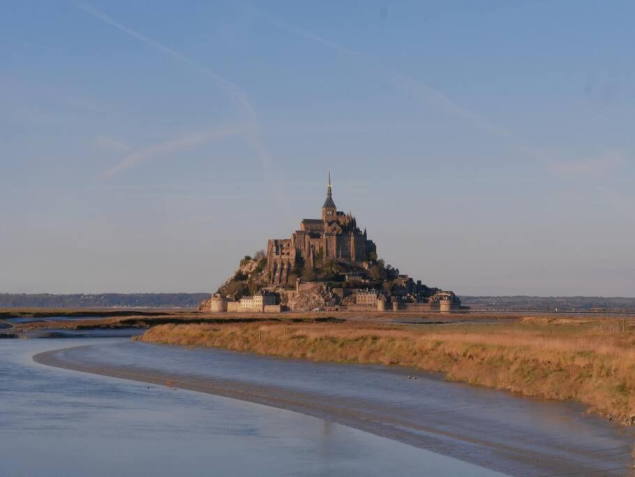 Gite La Mer, A La Campagne En Normandie, Proche Du Mont St Michel Lolif ภายนอก รูปภาพ